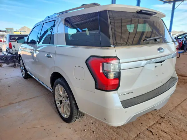 1FMJU1MT1KEA48305 2019 FORD EXPEDITION - Image 2