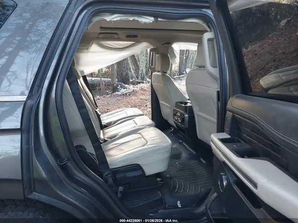 1FMJU1MT5LEA55260 2020 FORD EXPEDITION - Image 8