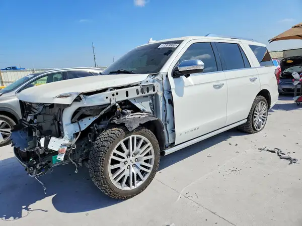 1FMJU1MT5NEA17756 2022 FORD EXPEDITION - Image 1