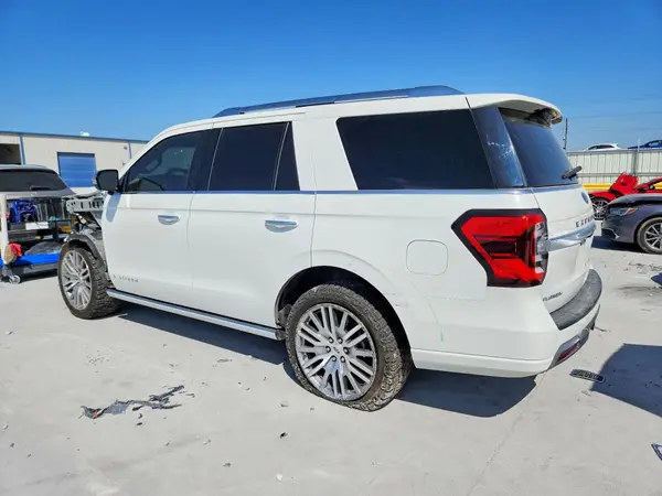 1FMJU1MT5NEA17756 2022 FORD EXPEDITION - Image 2