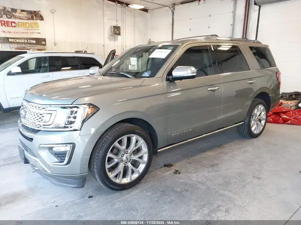 1FMJU1MT7KEA67036 2019 FORD EXPEDITION - Image 2