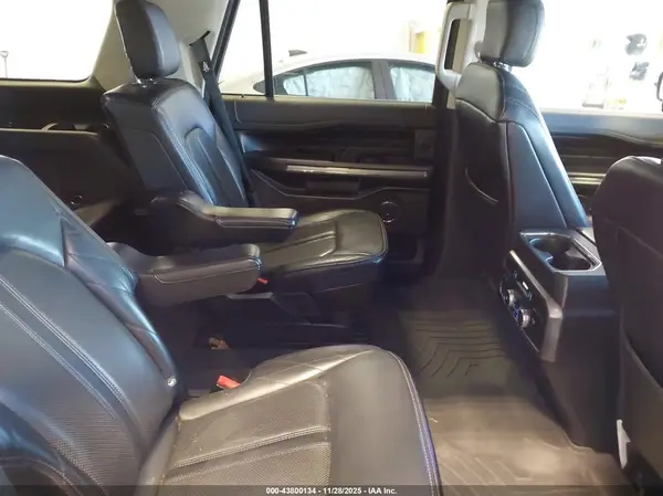 1FMJU1MT7KEA67036 2019 FORD EXPEDITION - Image 8