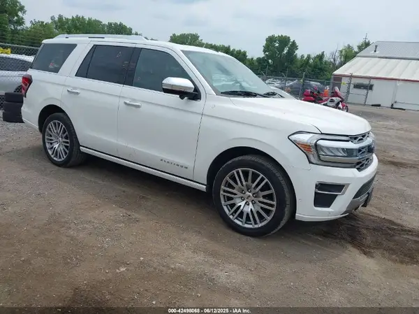 1FMJU1MT7NEA02899 2022 FORD EXPEDITION - Image 1