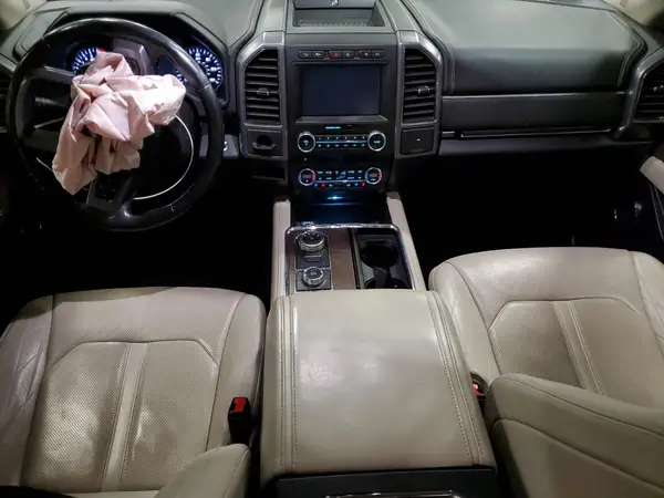 1FMJU1MT8JEA00993 2018 FORD EXPEDITION - Image 8