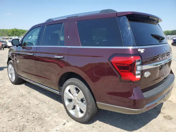 1FMJU1P81REB01523 2024 FORD EXPEDITION - Image 2