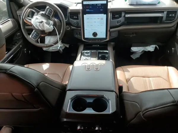 1FMJU1P81REB01523 2024 FORD EXPEDITION - Image 8