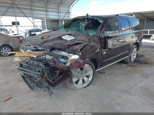 1FMJU1P89REA81201 2024 FORD EXPEDITION - Image 2