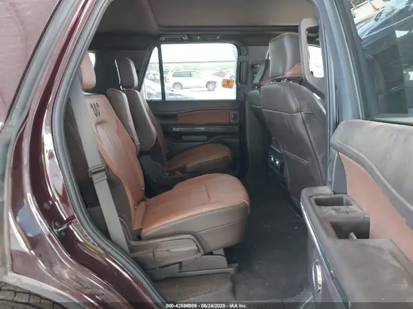 1FMJU1P89REA81201 2024 FORD EXPEDITION - Image 8