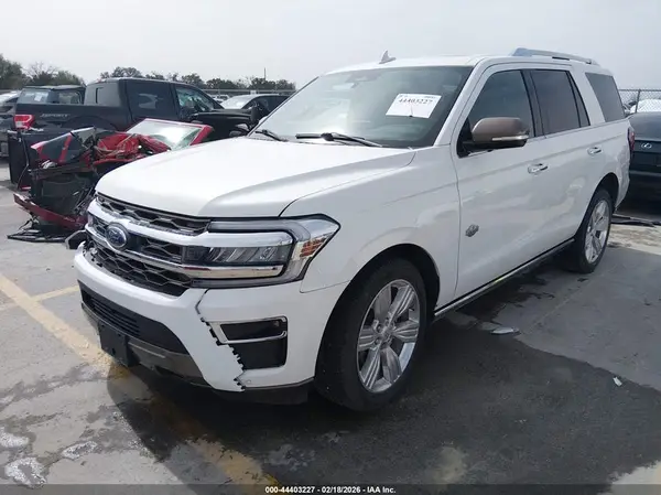 1FMJU1PT1NEA38776 2022 FORD EXPEDITION - Image 2