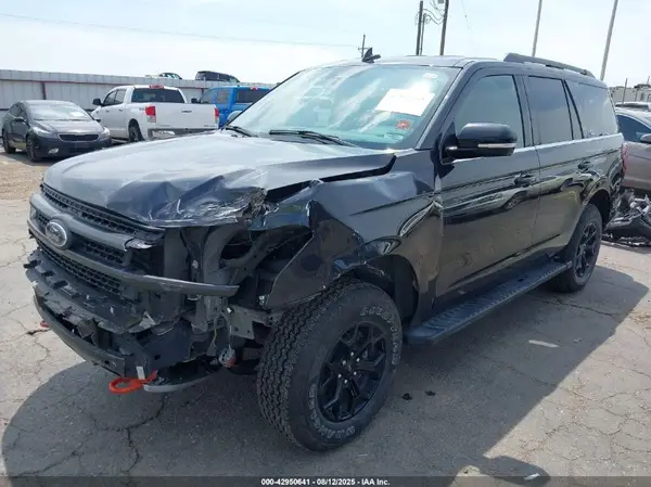 1FMJU1RG1REA55180 2024 FORD EXPEDITION - Image 2