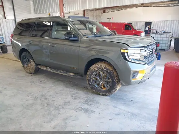 1FMJU1RG2SEA00646 2025 FORD EXPEDITION - Image 1