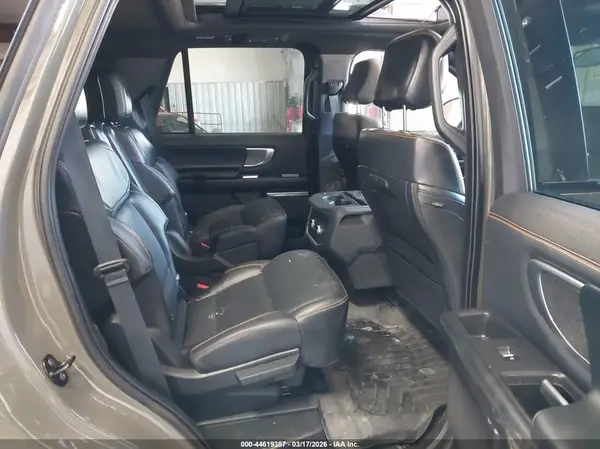 1FMJU1RG2SEA00646 2025 FORD EXPEDITION - Image 8