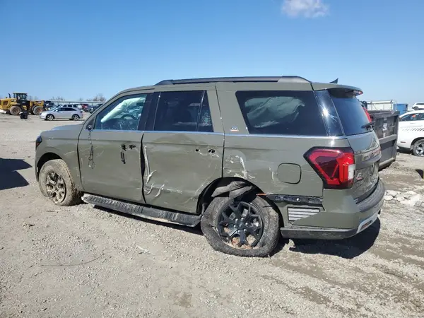 1FMJU1RG4REA08631 2024 FORD EXPEDITION - Image 2