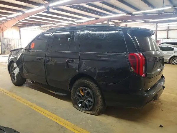 1FMJU1RG5SEA62574 2025 FORD EXPEDITION - Image 2