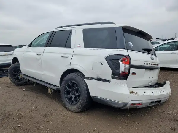 1FMJU1RG6PEA16212 2023 FORD EXPEDITION - Image 2