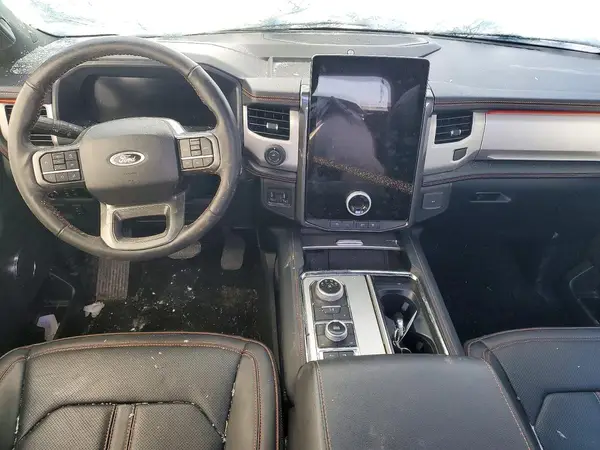 1FMJU1RG9REA10679 2024 FORD EXPEDITION - Image 8
