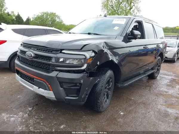 1FMJU1RT5NEA03879 2022 FORD EXPEDITION - Image 2