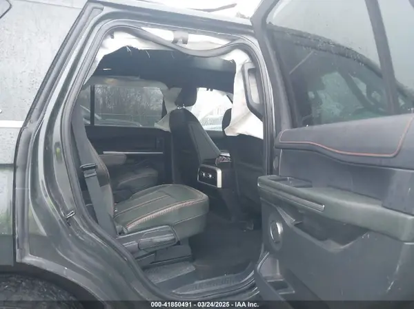 1FMJU1RT5NEA40706 2022 FORD EXPEDITION - Image 8