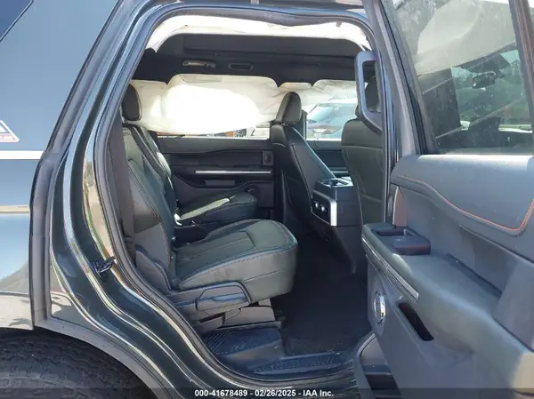 1FMJU1RT6NEA13854 2022 FORD EXPEDITION - Image 8