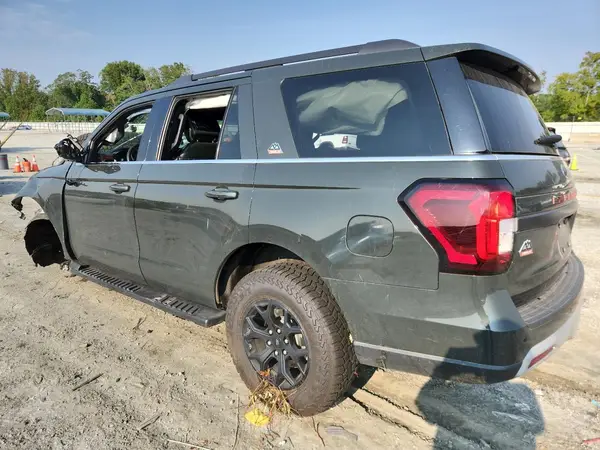1FMJU1RT7NEA32333 2022 FORD EXPEDITION - Image 2