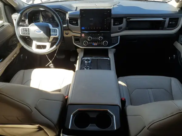 1FMJU2A80REA13934 2024 FORD EXPEDITION - Image 8