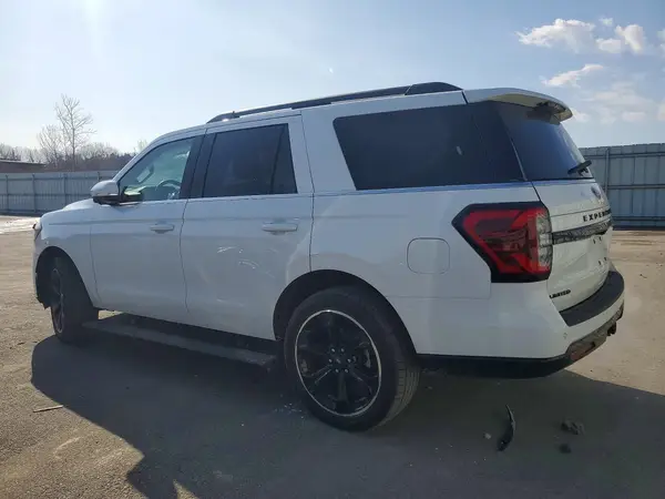 1FMJU2A80REA77939 2024 FORD EXPEDITION - Image 2