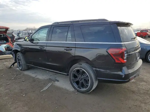 1FMJU2A80REA82462 2024 FORD EXPEDITION - Image 2