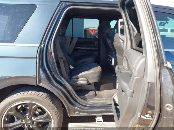 1FMJU2A81REA40009 2024 FORD EXPEDITION - Image 8