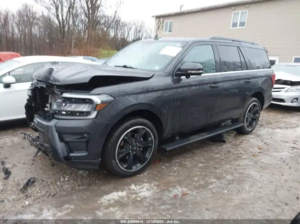 1FMJU2A82PEA44566 2023 FORD EXPEDITION - Image 2