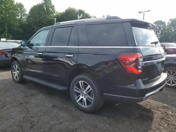 1FMJU2A82REA37202 2024 FORD EXPEDITION - Image 2