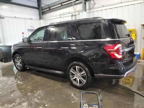 1FMJU2A82REA48152 2024 FORD EXPEDITION - Image 2