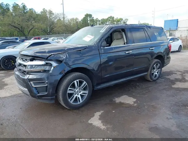 1FMJU2A82REA51293 2024 FORD EXPEDITION - Image 2