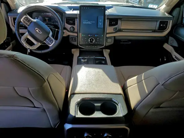 1FMJU2A82REB10827 2024 FORD EXPEDITION - Image 8