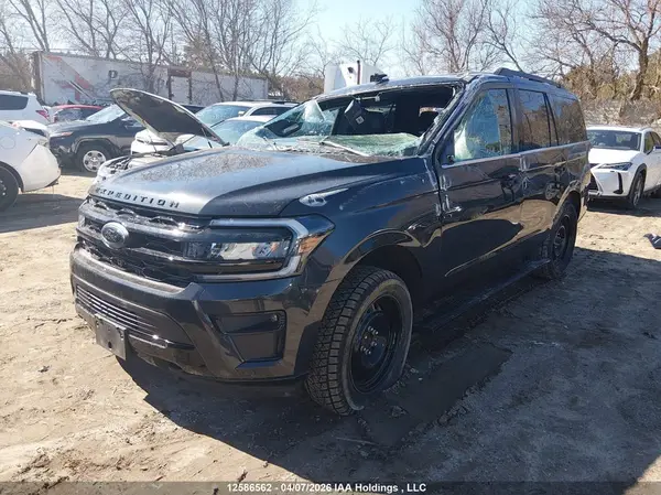 1FMJU2A83PEA22138 2023 FORD EXPEDITION - Image 2