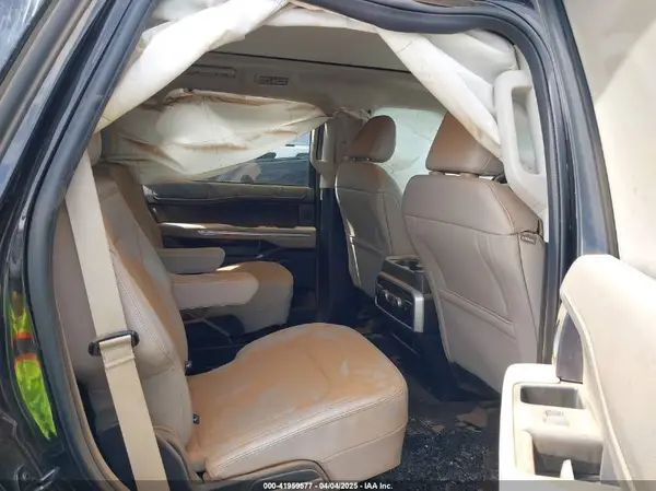 1FMJU2A83REA69642 2024 FORD EXPEDITION - Image 8