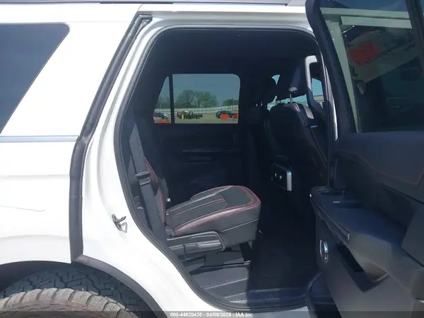 1FMJU2A84REA12799 2024 FORD EXPEDITION - Image 8