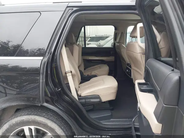 1FMJU2A84REA24273 2024 FORD EXPEDITION - Image 8