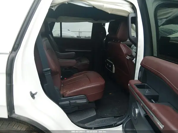 1FMJU2A84REA69844 2024 FORD EXPEDITION - Image 8
