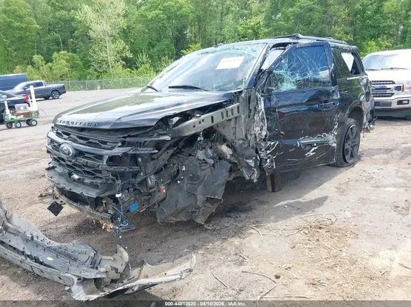 1FMJU2A85PEA33125 2023 FORD EXPEDITION - Image 2