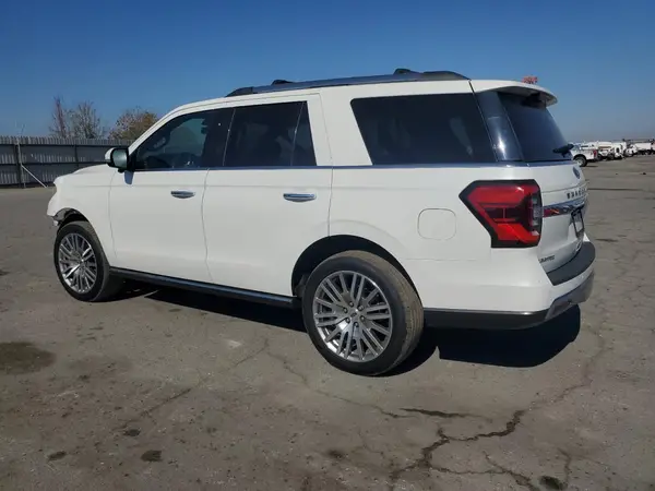 1FMJU2A85REA10981 2024 FORD EXPEDITION - Image 2