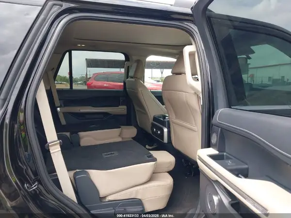 1FMJU2A86PEA15393 2023 FORD EXPEDITION - Image 8