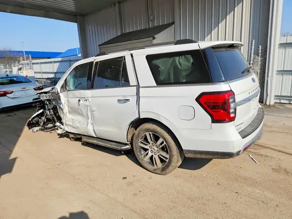 1FMJU2A86PEA35143 2023 FORD EXPEDITION - Image 2