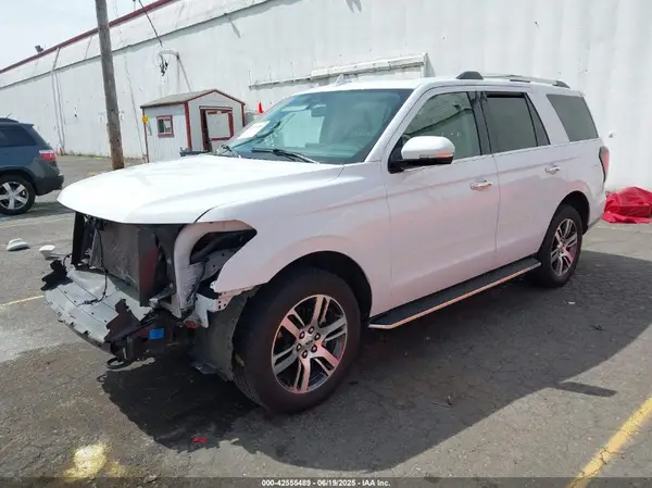 1FMJU2A86PEA53268 2023 FORD EXPEDITION - Image 2