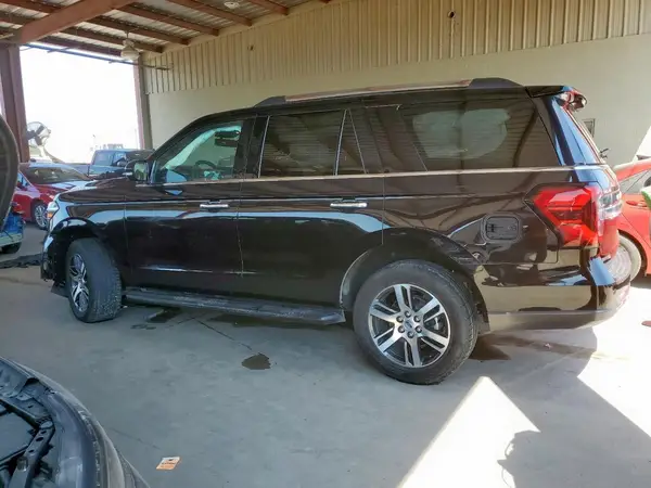 1FMJU2A86REA36358 2024 FORD EXPEDITION - Image 2