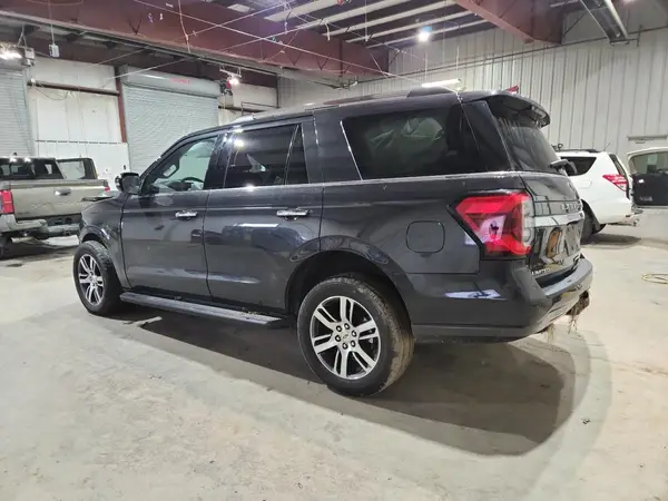 1FMJU2A86REA51569 2024 FORD EXPEDITION - Image 2