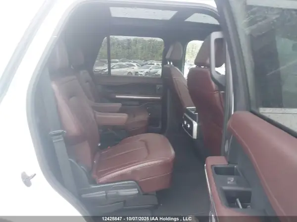 1FMJU2A86REA57081 2024 FORD EXPEDITION - Image 8