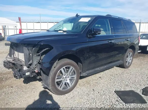 1FMJU2A87REA27085 2024 FORD EXPEDITION - Image 2