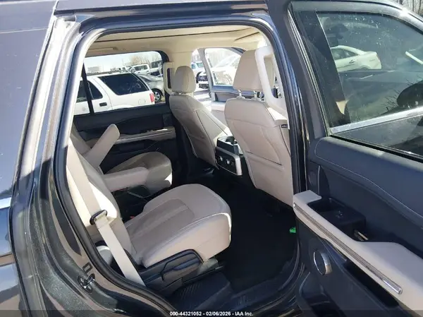 1FMJU2A87REA48602 2024 FORD EXPEDITION - Image 8