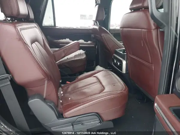 1FMJU2A87REA53024 2024 FORD EXPEDITION - Image 8