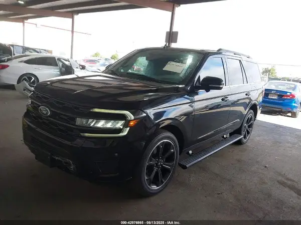 1FMJU2A88PEA28307 2023 FORD EXPEDITION - Image 2